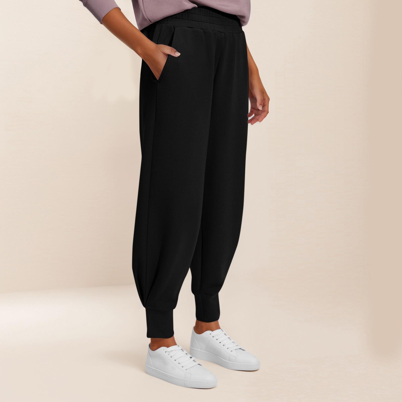 Женские однотонные свободные повседневные брюки с эластичным поясом и карманами, спортивные штаны S чёрный
Женские однотонные свободные повседневные брюки с эластичным поясом и карманами, спортивные штаны S чёрный