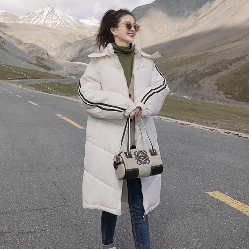 Зимняя женская повседневная стеганая куртка с подкладкой на пуху 
Зимняя женская повседневная стеганая куртка с подкладкой на пуху