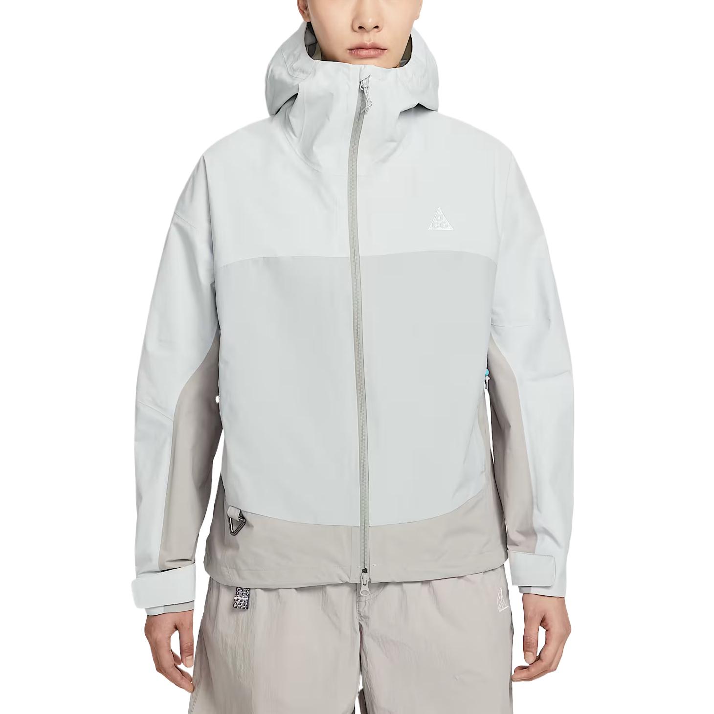 Nike Waterproof And Windproof Windbreaker Jacket Women s HJ0247-025 L
Nike Waterproof And Windproof Windbreaker Jacket Women s HJ0247-025 L