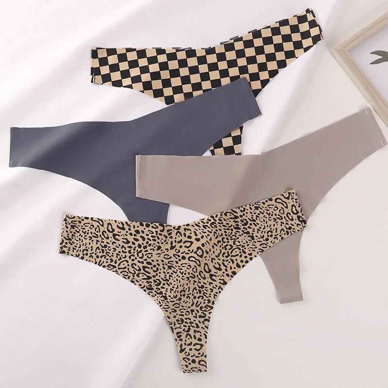 Leopard Print Ice Silk Seamless Thong Panties - Women s Breathable Briefs, European & American Style L
Leopard Print Ice Silk Seamless Thong Panties - Women s Breathable Briefs, European & American Style L