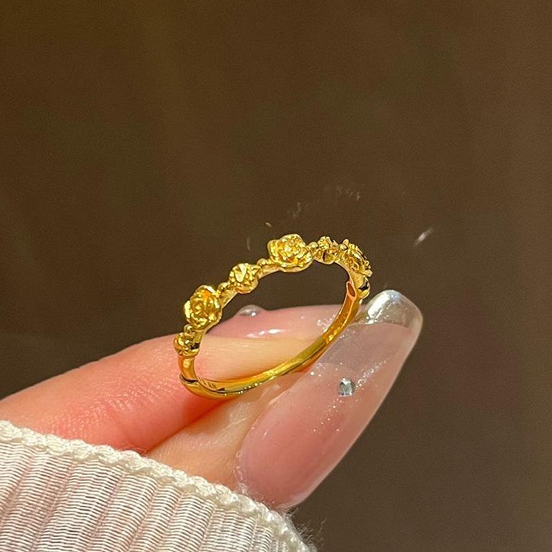 Classic Simple Glossy rose flower Ring antique gold craftsm retro and exquisite palace style suitable for daily jewelry gifts resizable золотой
Classic Simple Glossy rose flower Ring antique gold craftsm retro and exquisite palace style suitable for daily jewelry gifts resizable золотой