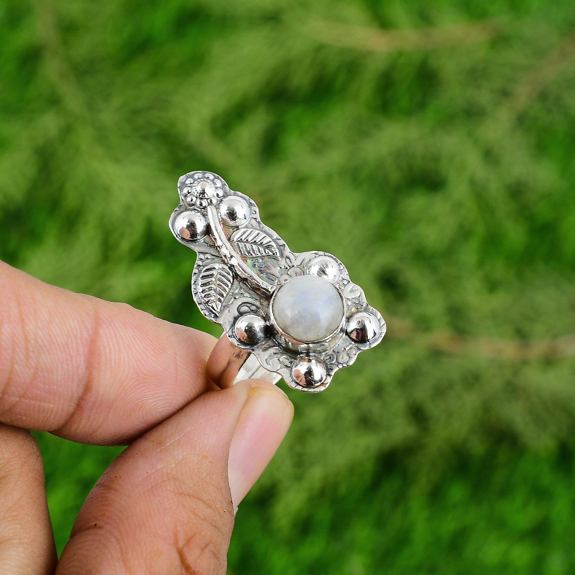 Sterling Silver Round Rainbow Moonstone Stone Engagement Flower Daughter Ring Adjustable
Sterling Silver Round Rainbow Moonstone Stone Engagement Flower Daughter Ring Adjustable