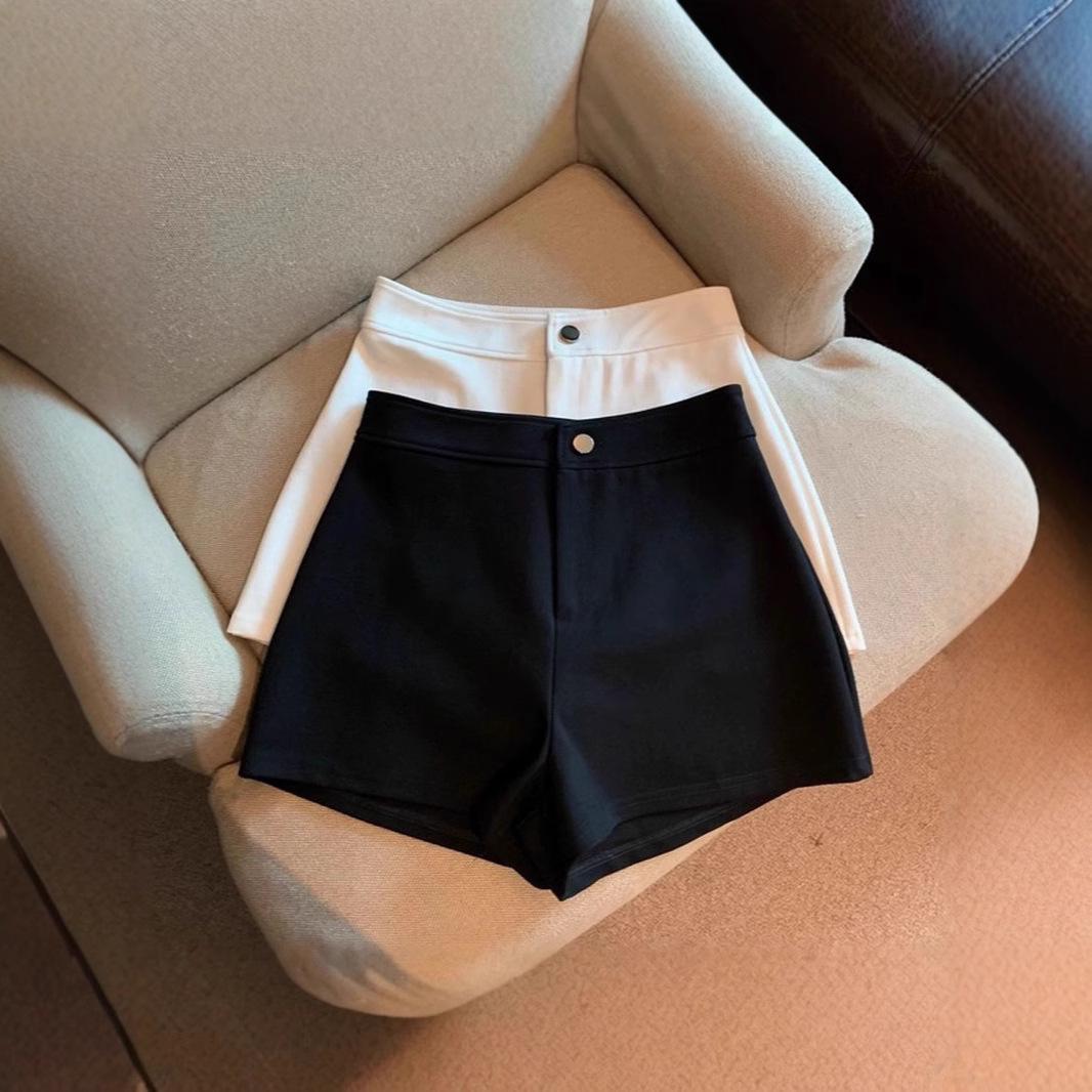 Women s Black High-Waist Slimming A-Line Shorts - Autumn Winter 2025 Plus Size Trend M белый
Women s Black High-Waist Slimming A-Line Shorts - Autumn Winter 2025 Plus Size Trend M белый