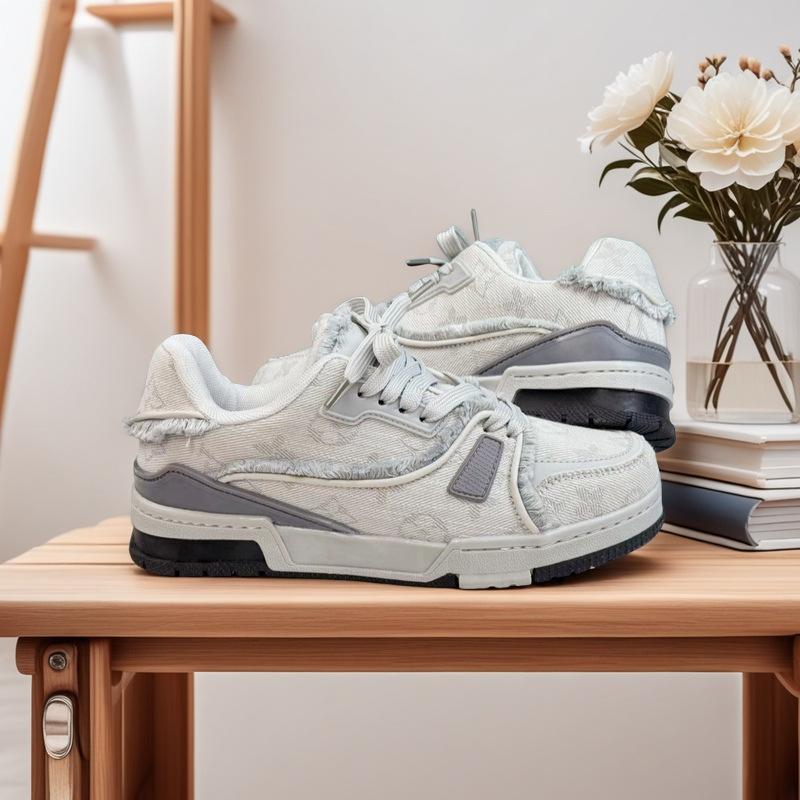 Niche board shoes men s new winter versatile casual sports bread shoes thick-soled gray shoes men s 35
Niche board shoes men s new winter versatile casual sports bread shoes thick-soled gray shoes men s 35