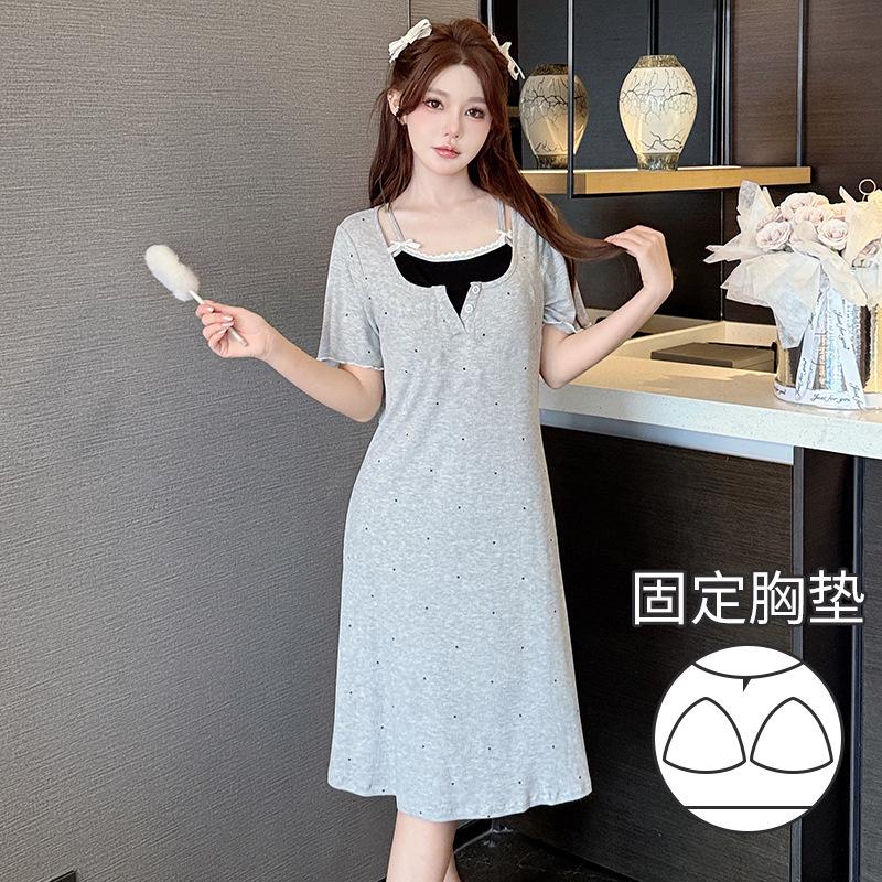 Summer new modal fake two-piece nightgown loose and comfortable solid color slim women s pajamas loungewear with chest pad L
Summer new modal fake two-piece nightgown loose and comfortable solid color slim women s pajamas loungewear with chest pad L