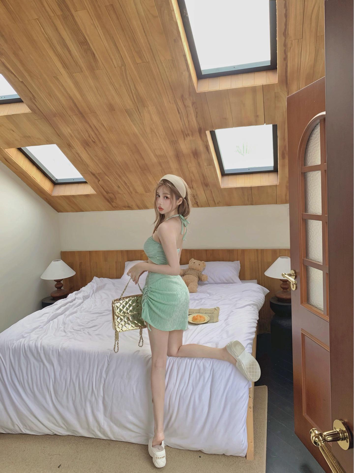 Женский летний пляжный бикини 2025: Сексуальный раздельный комплект из трех предметов нового стиля для маленькой груди. L зелёный
Женский летний пляжный бикини 2025: Сексуальный раздельный комплект из трех предметов нового стиля для маленькой груди. L зелёный