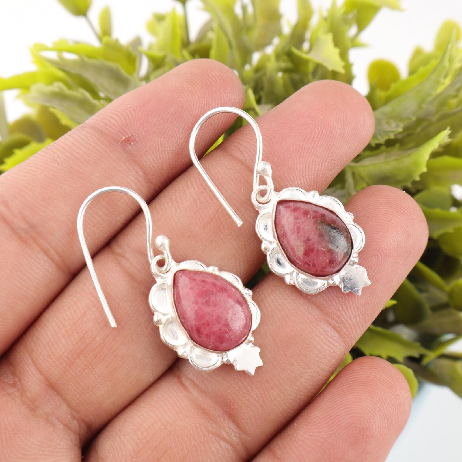 Natural Rhodonite Gemstone 925 Sterling Silver Jewelry Handcrafted Earrings 1.6 EE-163-25
Natural Rhodonite Gemstone 925 Sterling Silver Jewelry Handcrafted Earrings 1.6 EE-163-25
