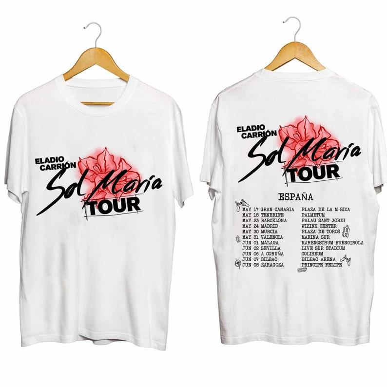 Футболка из плотного хлопка 300GSM Eladio Carrion - Sol Maria Tour Футболка Eladio Carrion Fan Рубашка Eladio Carrion Tour Футболка Sol Maria Tour
Футболка из плотного хлопка 300GSM Eladio Carrion - Sol Maria Tour Футболка Eladio Carrion Fan Рубашка Eladio Carrion Tour Футболка Sol Maria Tour