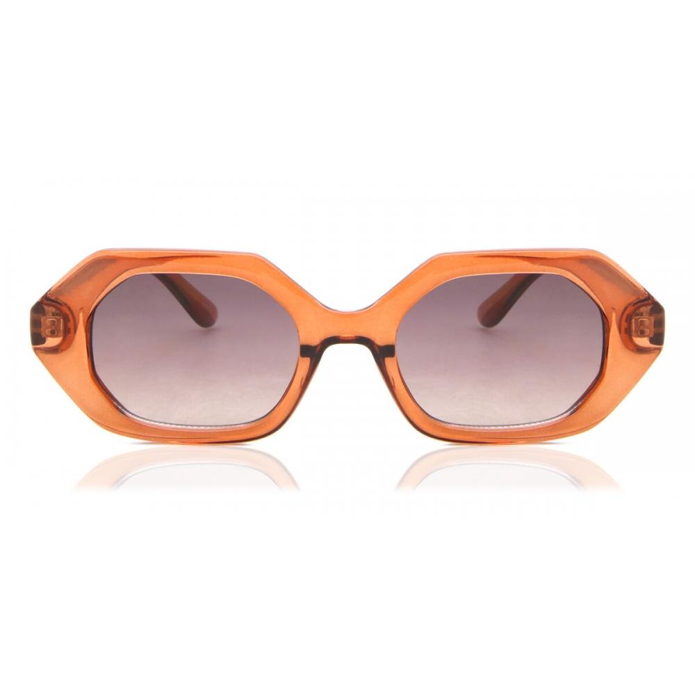 Lmnt Camryn Hp20210 3 Women Sunglasses Transparent Brown/48 
Lmnt Camryn Hp20210 3 Women Sunglasses Transparent Brown/48