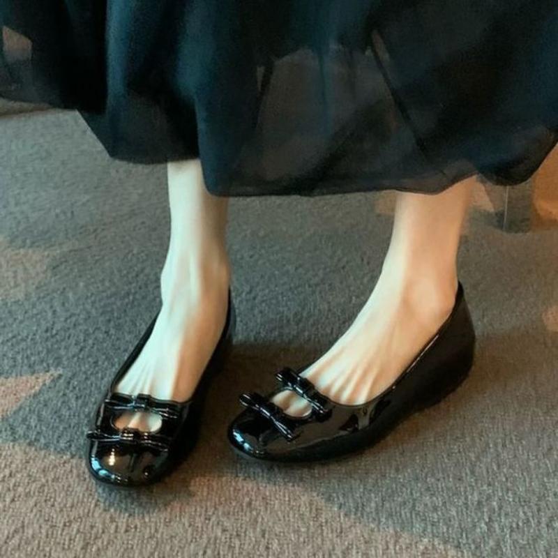 French Style Women Shoe Fashion Versatile Flat Shoe 2025Spring Autumn New Women Leather Shoe Anti Slip Simple Women Single Shoes 35 чёрный
French Style Women Shoe Fashion Versatile Flat Shoe 2025Spring Autumn New Women Leather Shoe Anti Slip Simple Women Single Shoes 35 чёрный