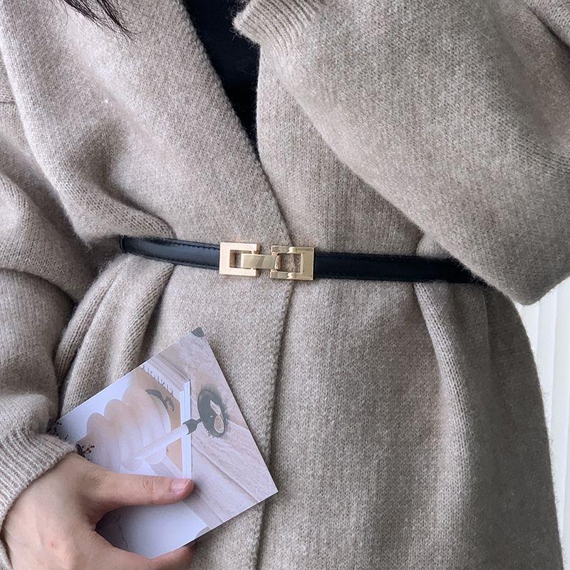 Pu Sleek Womens Double Buckle Waist Belt Stylish Accessory For Dresses And Looks Casual чорний
Pu Sleek Womens Double Buckle Waist Belt Stylish Accessory For Dresses And Looks Casual чорний