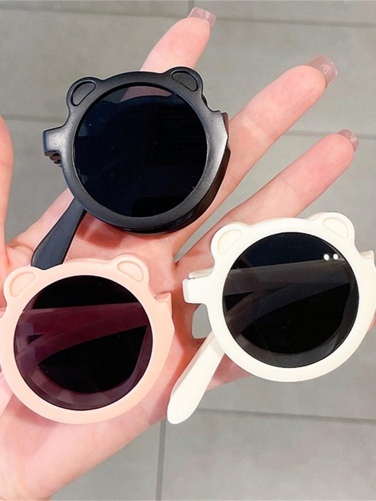 Fashion Girls Boy Foldable Round Small Bear Sunglasses With Box Vintage Classic Sun Glasses With Case Portable Eyewear UV400
Fashion Girls Boy Foldable Round Small Bear Sunglasses With Box Vintage Classic Sun Glasses With Case Portable Eyewear UV400