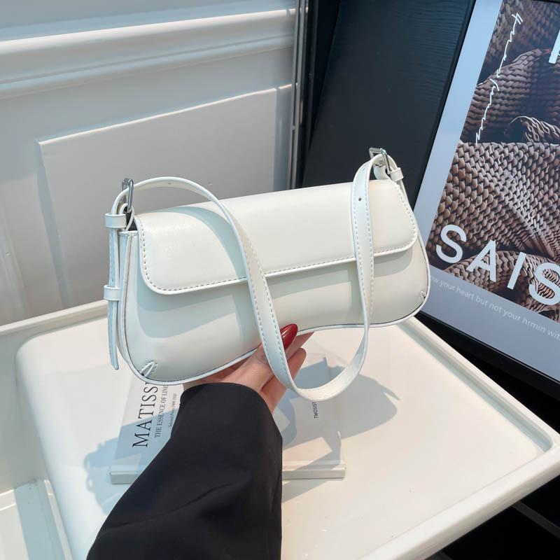 Niche design women s bags autumn and winter new fashion retro shoulder underarm bag high-end commuter bag белый
Niche design women s bags autumn and winter new fashion retro shoulder underarm bag high-end commuter bag белый