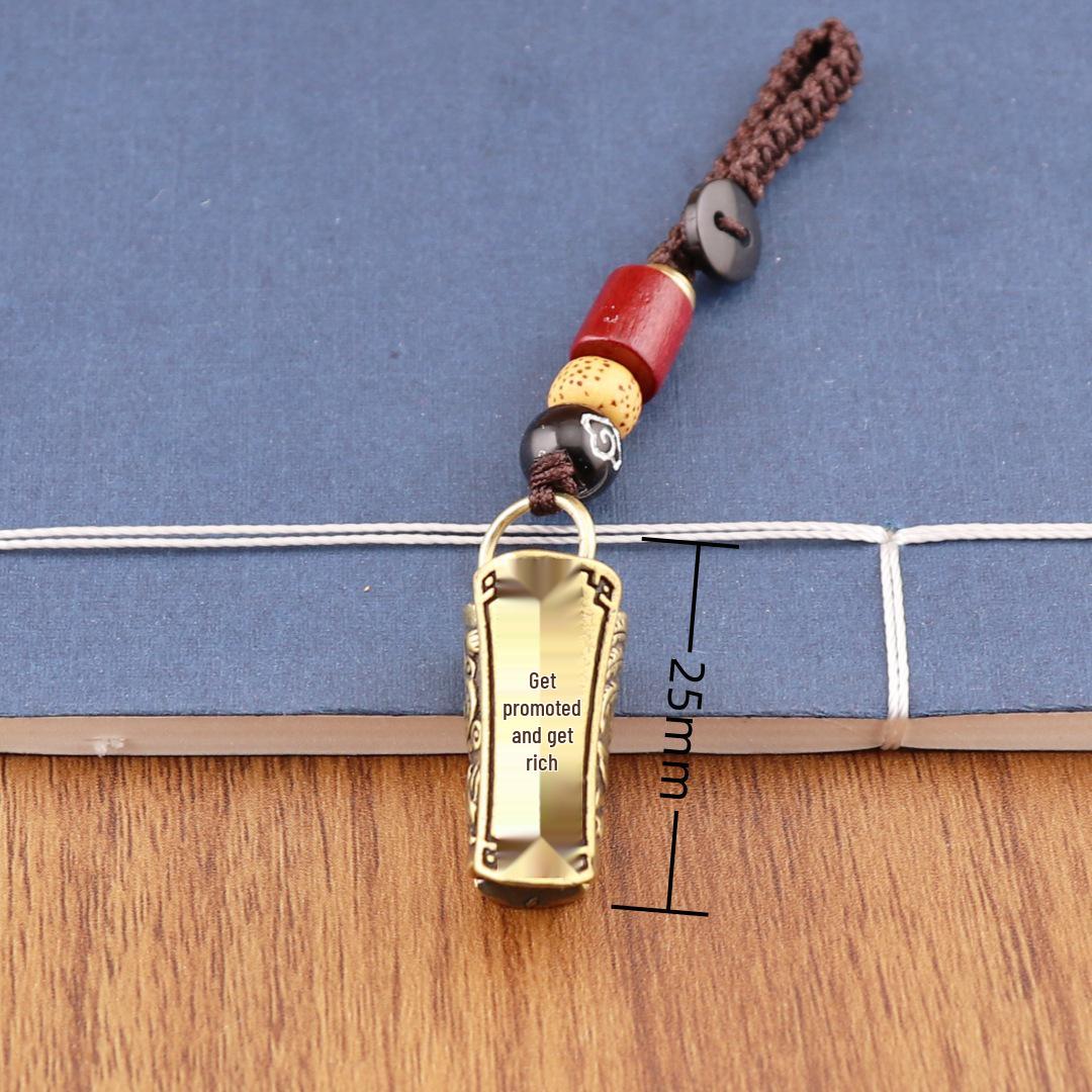 Брелок-подвеска из латуни ручной работы в виде гроба с предсказанием
Брелок-подвеска из латуни ручной работы в виде гроба с предсказанием