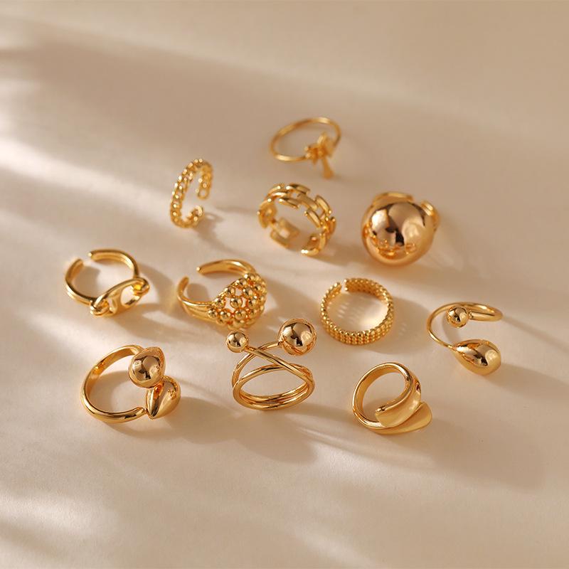 18K Gold Plated Heavy Metal Unisex Ring with High Texture - Eco-Friendly European & American Style One Size
18K Gold Plated Heavy Metal Unisex Ring with High Texture - Eco-Friendly European & American Style One Size