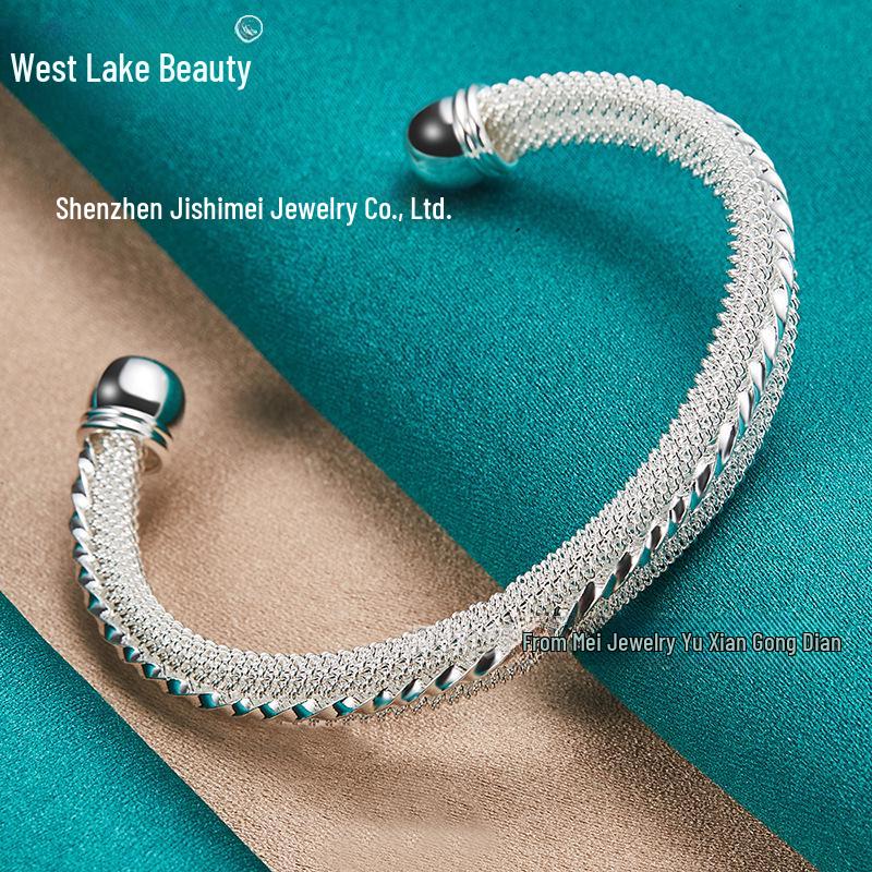 Браслет-манжета из серебристой плетеной сетки «Красота Западного озера» для женщин - Изысканная модная бижутерия
Браслет-манжета из серебристой плетеной сетки «Красота Западного озера» для женщин - Изысканная модная бижутерия