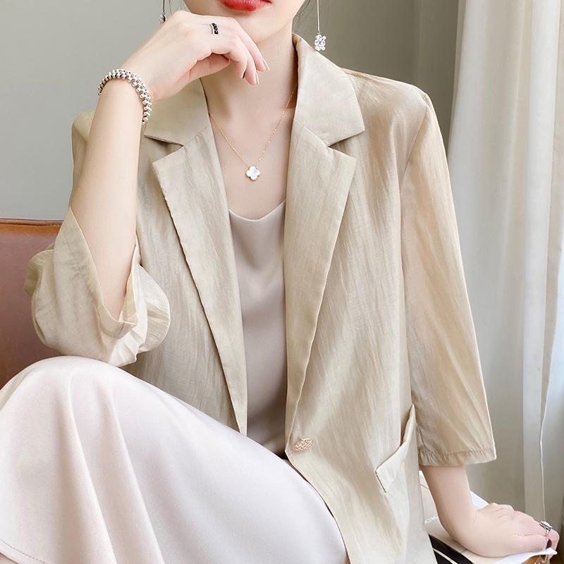 Women s Sun Protection Seven-Sleeve Summer Blazer: Lightweight, Versatile, Petite Casual Jacket 3XL (145-155 lbs)
Women s Sun Protection Seven-Sleeve Summer Blazer: Lightweight, Versatile, Petite Casual Jacket 3XL (145-155 lbs)