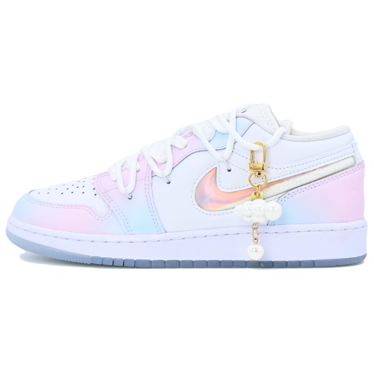 Jordan Air Jordan 1 Cloud Dream Cow Leather Cushioning Slip Resistant Abrasion Resistant Low top HJ3481-491(Team335-025) 39
Jordan Air Jordan 1 Cloud Dream Cow Leather Cushioning Slip Resistant Abrasion Resistant Low top HJ3481-491(Team335-025) 39