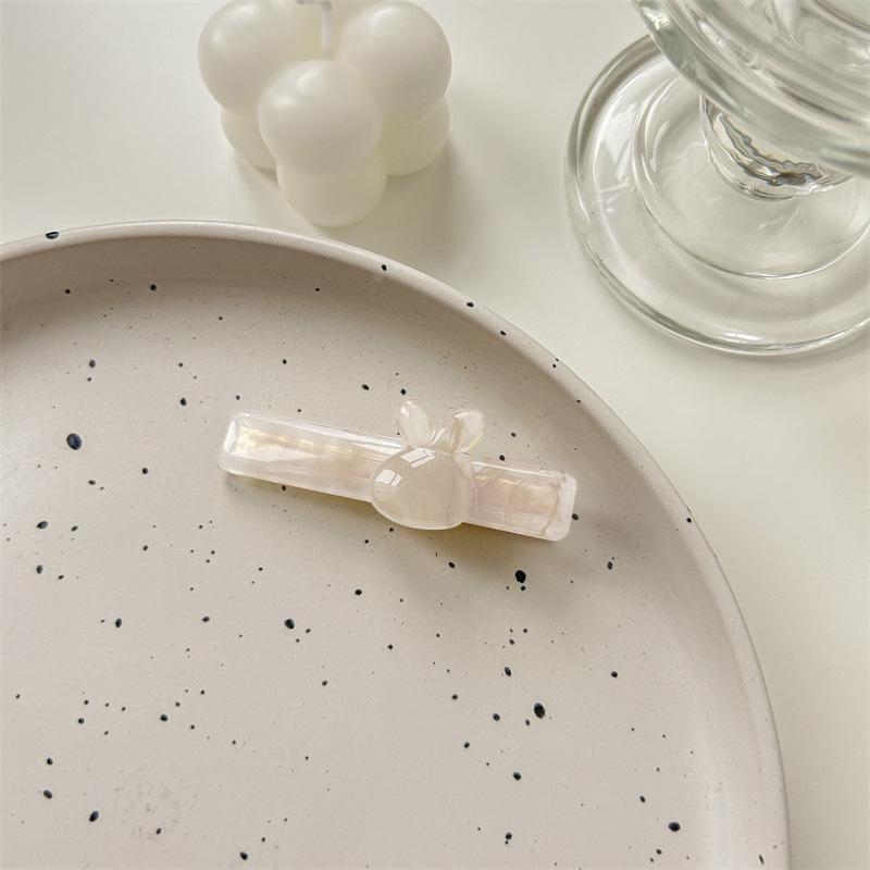 Сладкая ацетатная заколка для волос с кроликом: Милая заколка-уточка для челки для девочек - в японском и корейском стиле белый
Сладкая ацетатная заколка для волос с кроликом: Милая заколка-уточка для челки для девочек - в японском и корейском стиле белый