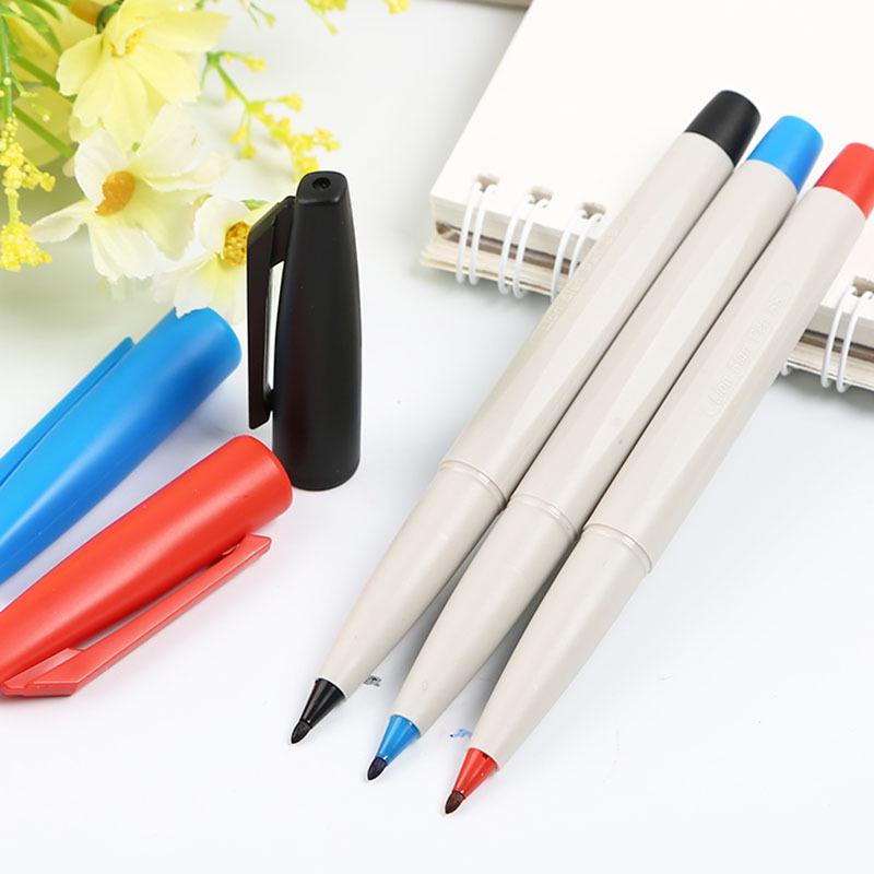 Taiwan Male Lion 88 Marker Pen (1.0MM) красный
Taiwan Male Lion 88 Marker Pen (1.0MM) красный