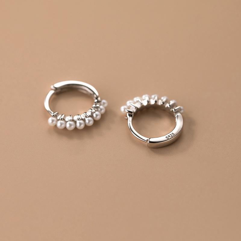 WANTME 925 Silver Vintage Simple Pearl Huggies Ear Buckles for Women Charms Party Piercing Hoop Earrings Jewelry Gift срібний
WANTME 925 Silver Vintage Simple Pearl Huggies Ear Buckles for Women Charms Party Piercing Hoop Earrings Jewelry Gift срібний