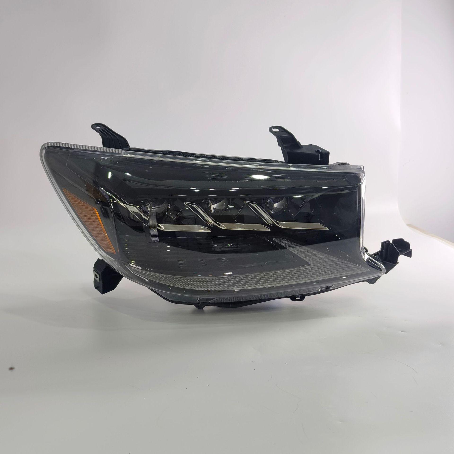 Compatible Headlights for Toyota Fortuner FT08 (2008-2011) Set of 2
Compatible Headlights for Toyota Fortuner FT08 (2008-2011) Set of 2