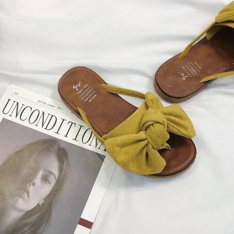 Летняя мода элегантные женские тапочки шлепанцы бант уличные спортивные пляжные удобные однотонные сандалии женские плоские 2024 40 жёлтый
Летняя мода элегантные женские тапочки шлепанцы бант уличные спортивные пляжные удобные однотонные сандалии женские плоские 2024 40 жёлтый
