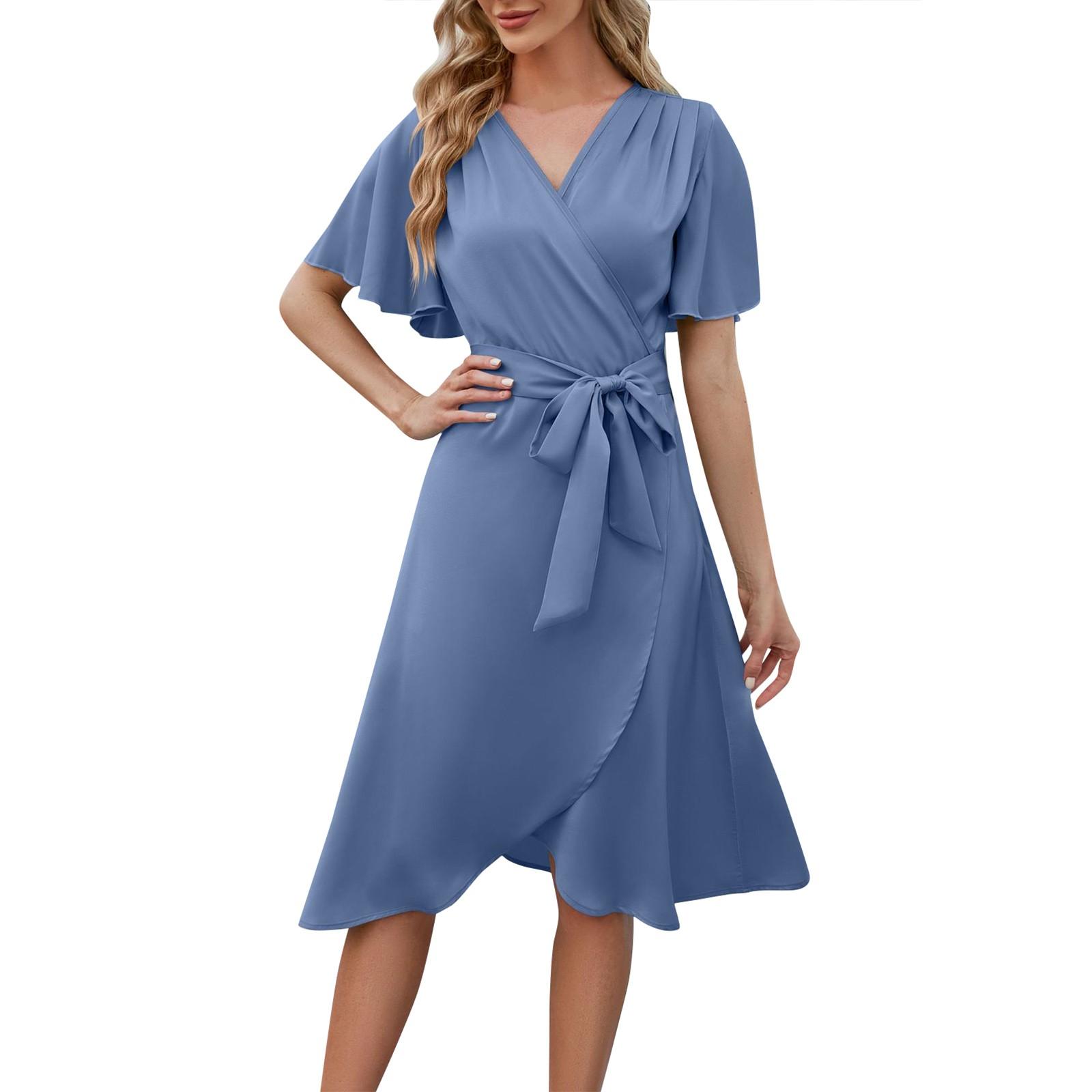 Летнее женское атласное удобное и сексуальное платье с v-образным вырезом и расклешенными рукавами на талии M синий
Летнее женское атласное удобное и сексуальное платье с v-образным вырезом и расклешенными рукавами на талии M синий