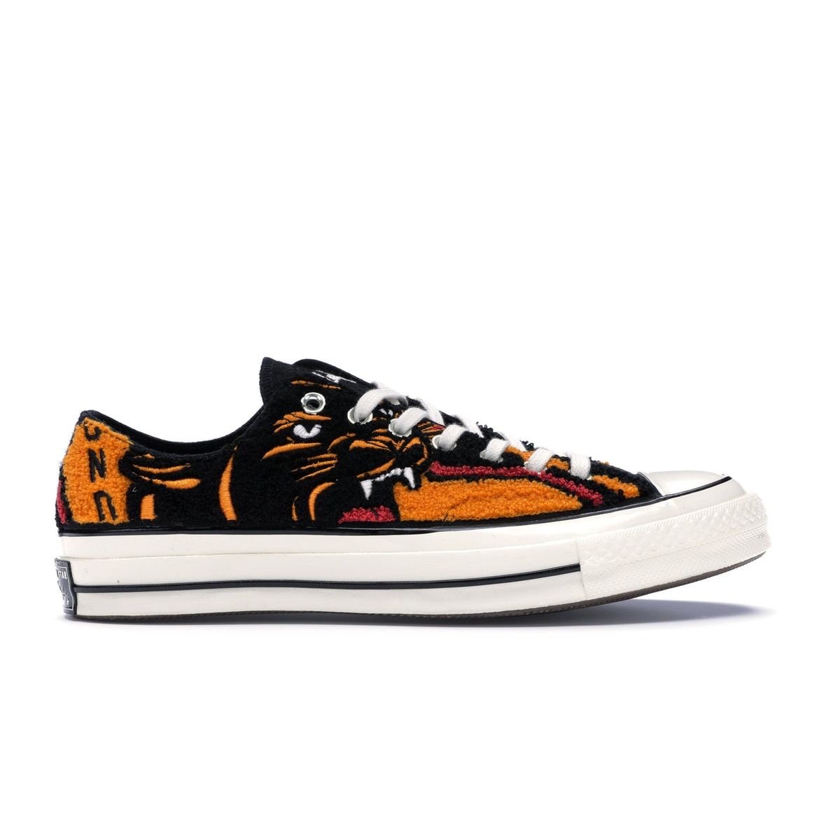 Converse Undefeated x Chuck 70 Varsity Jacket Кроссовки унисекс Оранжевый абрикос Запеченное яблоко 162981C
Converse Undefeated x Chuck 70 Varsity Jacket Кроссовки унисекс Оранжевый абрикос Запеченное яблоко 162981C