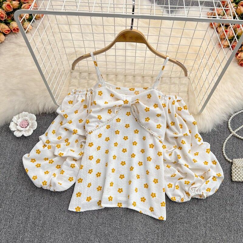 Весенне-осенняя сексуальная шифоновая рубашка на одно плечо с открытыми плечами, женская шикарная короткая рубашка с объемными рукавами и бантом
Весенне-осенняя сексуальная шифоновая рубашка на одно плечо с открытыми плечами, женская шикарная короткая рубашка с объемными рукавами и бантом