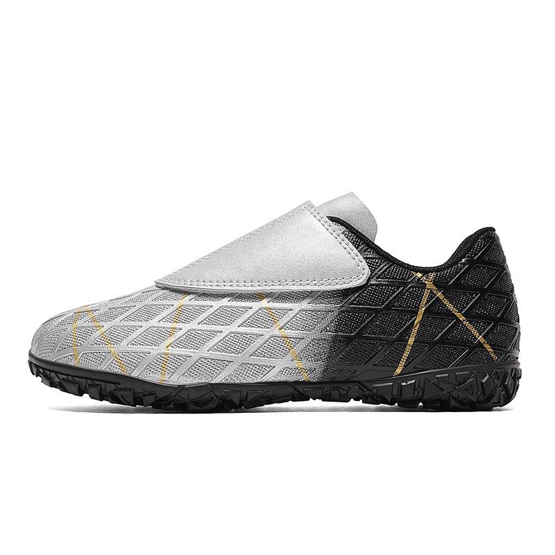 New football shoes men s and women s low-top students long broken nails children s professional game shoes 39
New football shoes men s and women s low-top students long broken nails children s professional game shoes 39