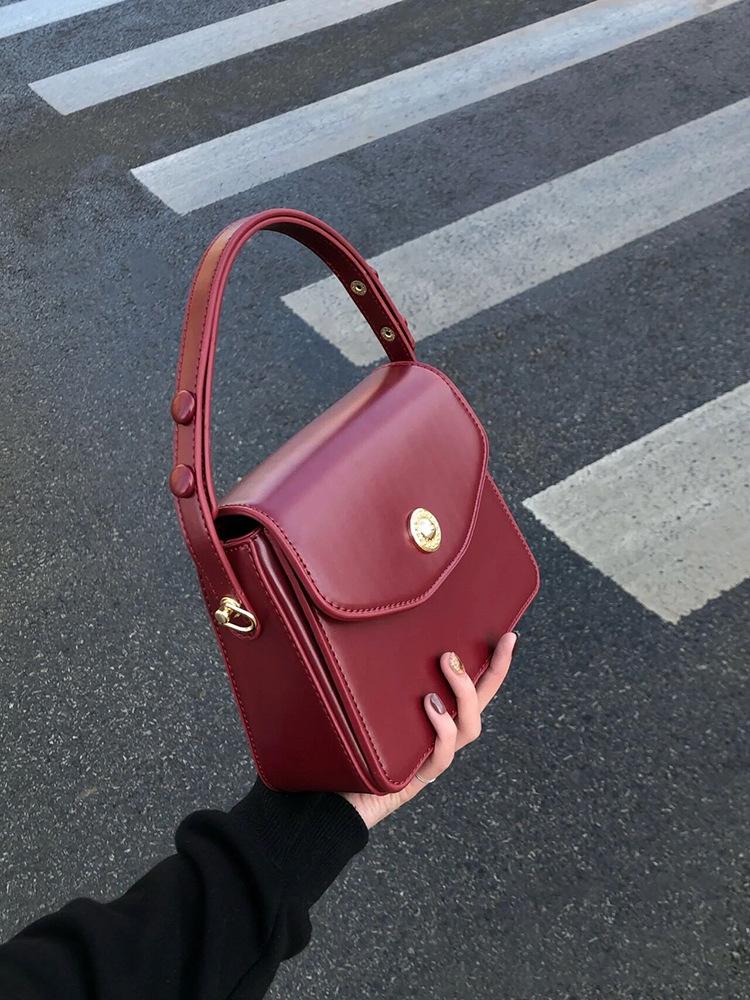 Vintage Small Square Messenger Bags for Women Fashi Ladies Shoulder Bag Tote Purse Solid Color Female Top-handle Crossbody Bag бордовий
Vintage Small Square Messenger Bags for Women Fashi Ladies Shoulder Bag Tote Purse Solid Color Female Top-handle Crossbody Bag бордовий
