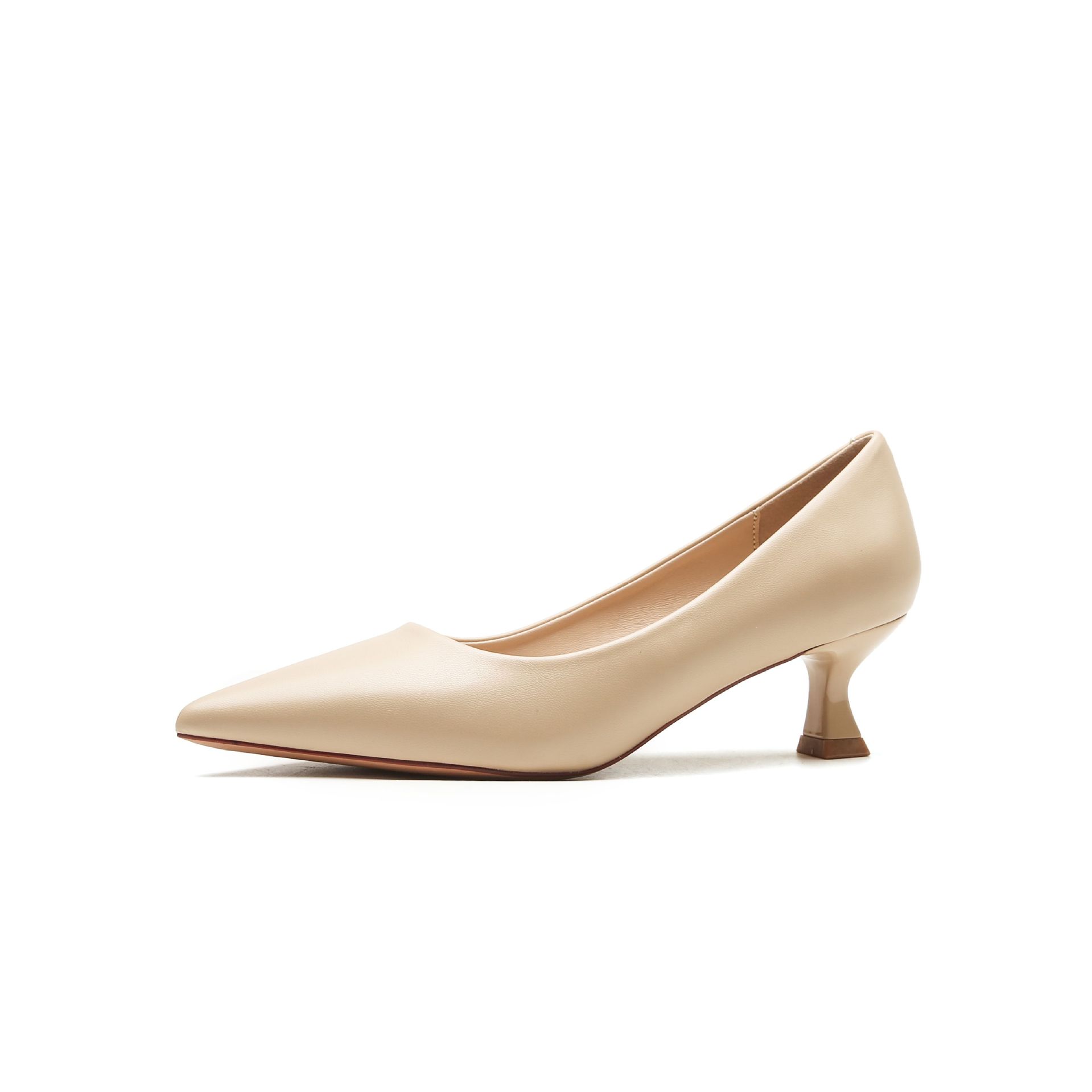 Простая кожаная поверхность, тонкий каблук, заостренная головка, неглубокое горлышко, высокие каблуки, женственность, одинарные туфли, женская обувь, туфли. 40
Простая кожаная поверхность, тонкий каблук, заостренная головка, неглубокое горлышко, высокие каблуки, женственность, одинарные туфли, женская обувь, туфли. 40