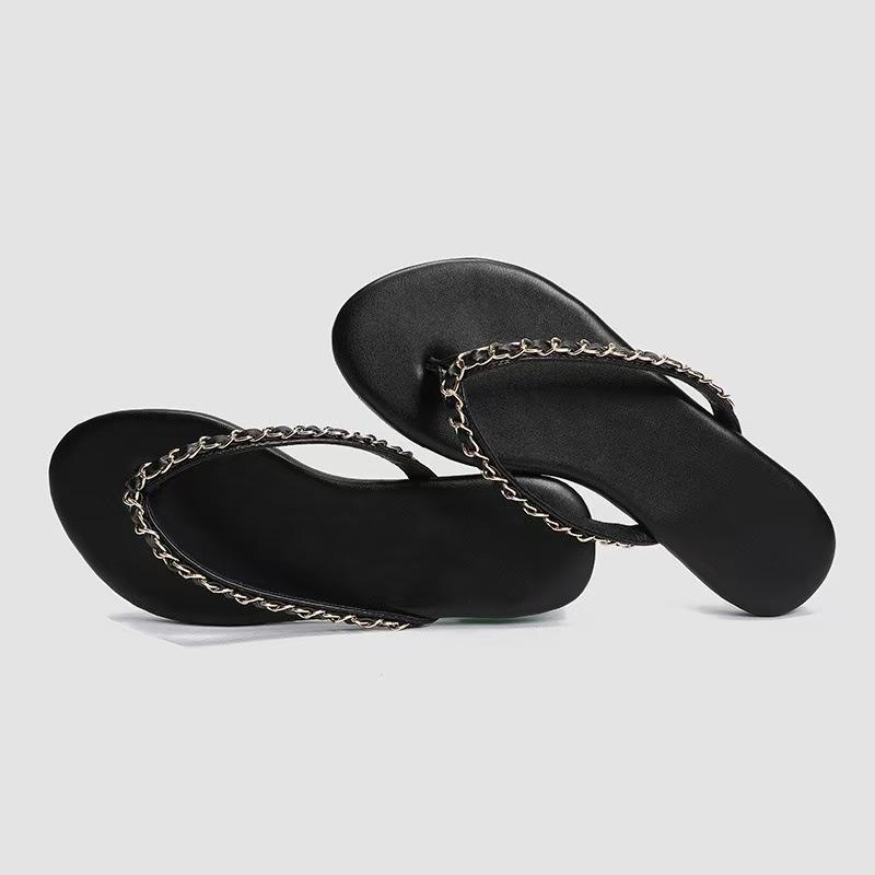 Sandals women s summer outer wear fashion chain flat bottom flip-flops casual versatile beach sandals 34 чёрный
Sandals women s summer outer wear fashion chain flat bottom flip-flops casual versatile beach sandals 34 чёрный
