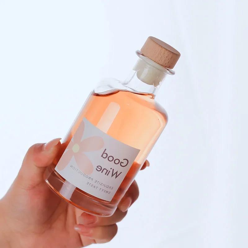 Round Shaped Wine Decanter for Liquor Scotch Bourbon, Lead-Free Glass Bottle, Outdoor Travel Bottle
Round Shaped Wine Decanter for Liquor Scotch Bourbon, Lead-Free Glass Bottle, Outdoor Travel Bottle