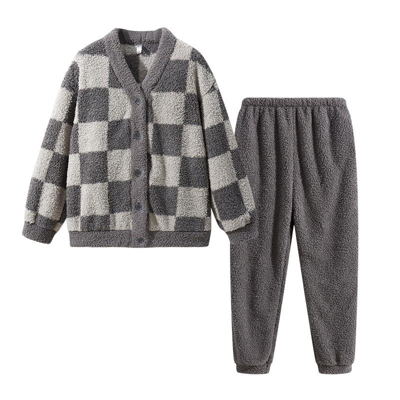 Большие размеры Женская осенне-зимняя домашняя одежда из кораллового бархата с длинными рукавами, теплые пижамные комплекты для пар XL серый
Большие размеры Женская осенне-зимняя домашняя одежда из кораллового бархата с длинными рукавами, теплые пижамные комплекты для пар XL серый