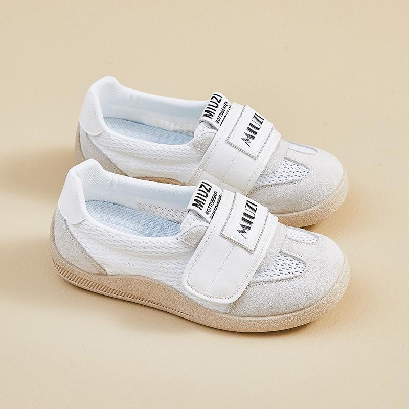 Summer mesh white shoes, breathable and casual flat shoes for students 40 білий
Summer mesh white shoes, breathable and casual flat shoes for students 40 білий