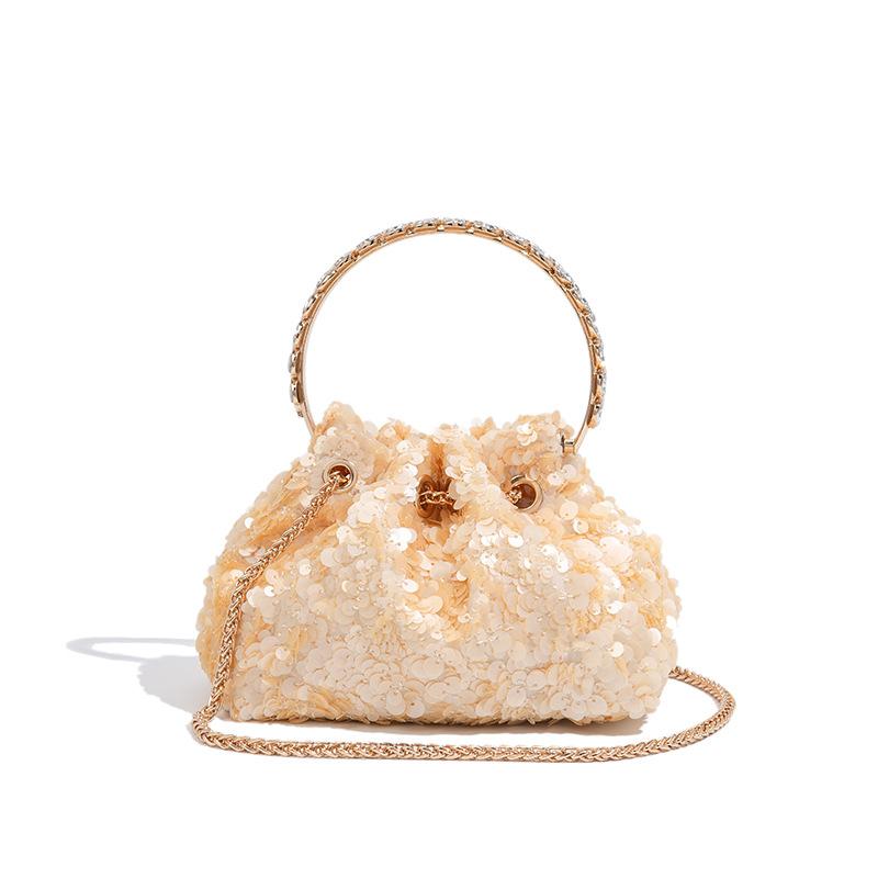 Handle Rhinestes Evening Bag Chains Sequins Purses and handbag Designer Shoulder Bag Shiny Crystal Bucket Bag Clutch Purse Sac 17x11x15cm
Handle Rhinestes Evening Bag Chains Sequins Purses and handbag Designer Shoulder Bag Shiny Crystal Bucket Bag Clutch Purse Sac 17x11x15cm