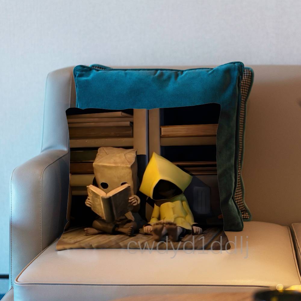 LLittle Nightmares Game Low Alone Pillow Case Short Plush Sofa Decorative Gift Home Doublesided Printing Cushio 30x30cm
LLittle Nightmares Game Low Alone Pillow Case Short Plush Sofa Decorative Gift Home Doublesided Printing Cushio 30x30cm