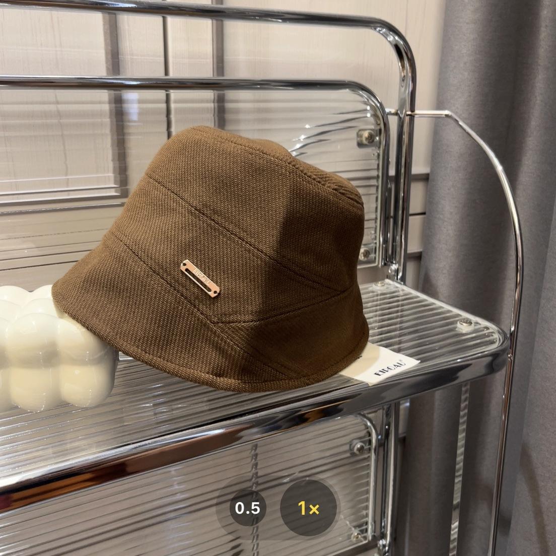 New autumn casual versatile basin hat sunshade sunscreen women s three oblique edges exquisite iron standard sunscreen bucket hat M(56-58cm) темно-коричневого кольору
New autumn casual versatile basin hat sunshade sunscreen women s three oblique edges exquisite iron standard sunscreen bucket hat M(56-58cm) темно-коричневого кольору