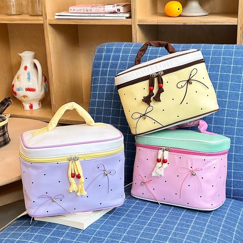 Cute Large Capacity Makeup Bag Case Travel Cosmetic Organizer for Students Bowknot Design Suitcase-Friendly Toiletry Pouch Case
Cute Large Capacity Makeup Bag Case Travel Cosmetic Organizer for Students Bowknot Design Suitcase-Friendly Toiletry Pouch Case