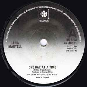 7inch Record LENA MARTELL One Day At A Time 7N46021 PYE 1977 UK CountryFolk Used
7inch Record LENA MARTELL One Day At A Time 7N46021 PYE 1977 UK CountryFolk Used