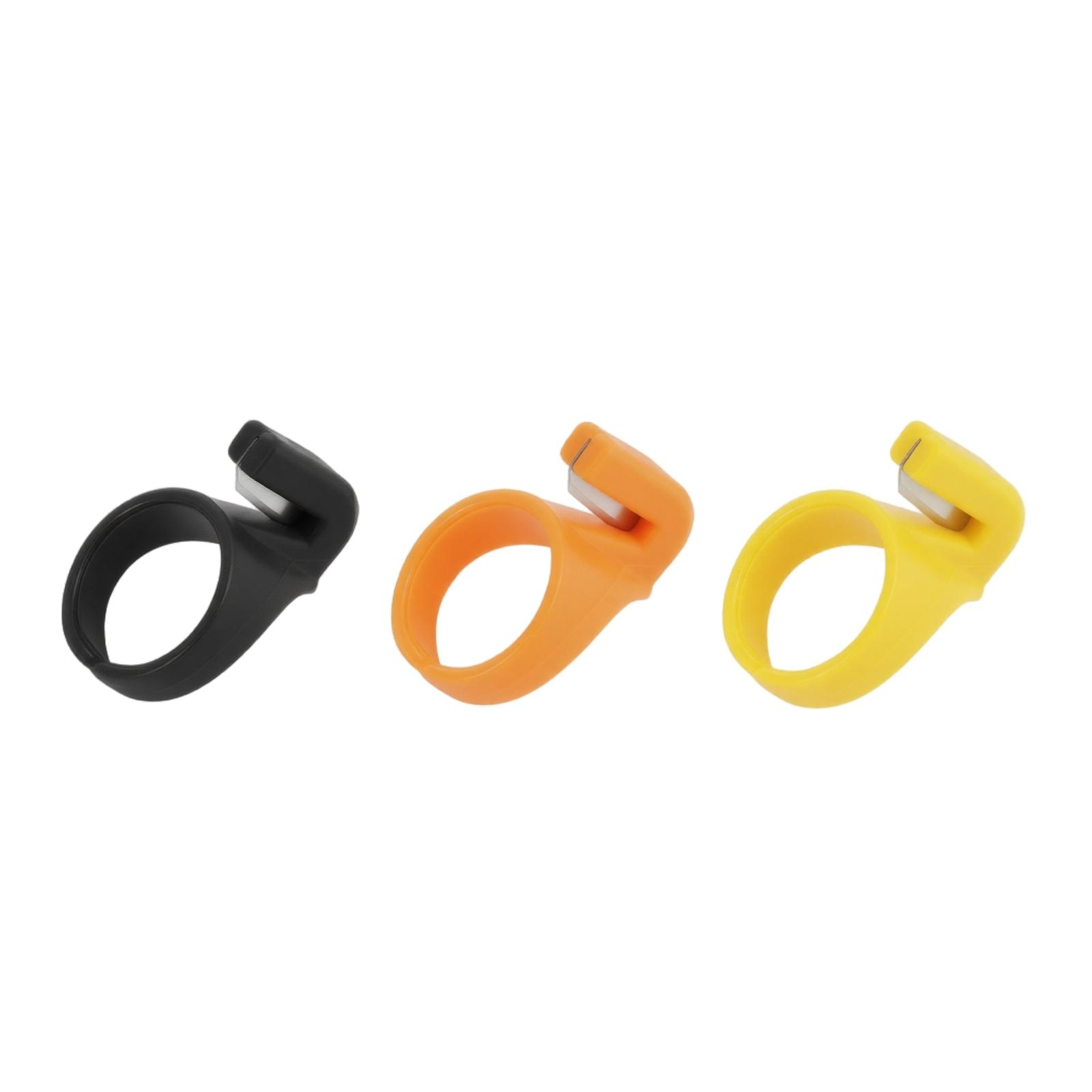 3PCS Thimble Ring Sewing Cutter Multifunctional Thread Snip Ring Portable Sewing Tool for Cutting Thread and Fabric One Size
3PCS Thimble Ring Sewing Cutter Multifunctional Thread Snip Ring Portable Sewing Tool for Cutting Thread and Fabric One Size