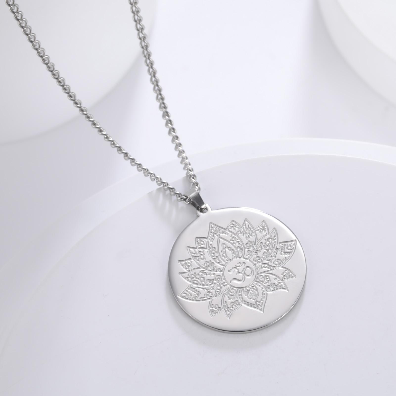 Vintage Om Yoga Lotus Flower Pendant Necklace Aum Ohm Buddhist Hinduism Necklaces Amulet Lucky Fashion Jewelry for Men 60cm
Vintage Om Yoga Lotus Flower Pendant Necklace Aum Ohm Buddhist Hinduism Necklaces Amulet Lucky Fashion Jewelry for Men 60cm