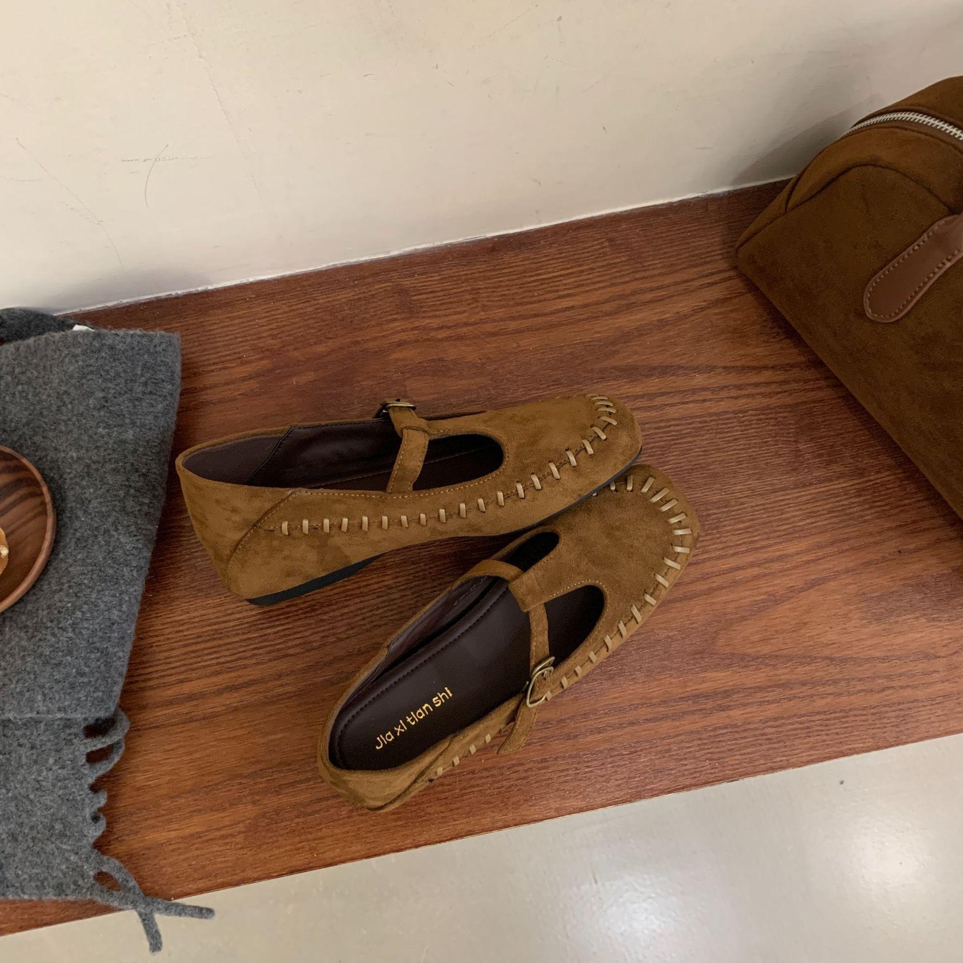 2025 autumn new one-word belt woven inner slope heel college Doudou pregnant women s single shoes 39 коричневый
2025 autumn new one-word belt woven inner slope heel college Doudou pregnant women s single shoes 39 коричневый