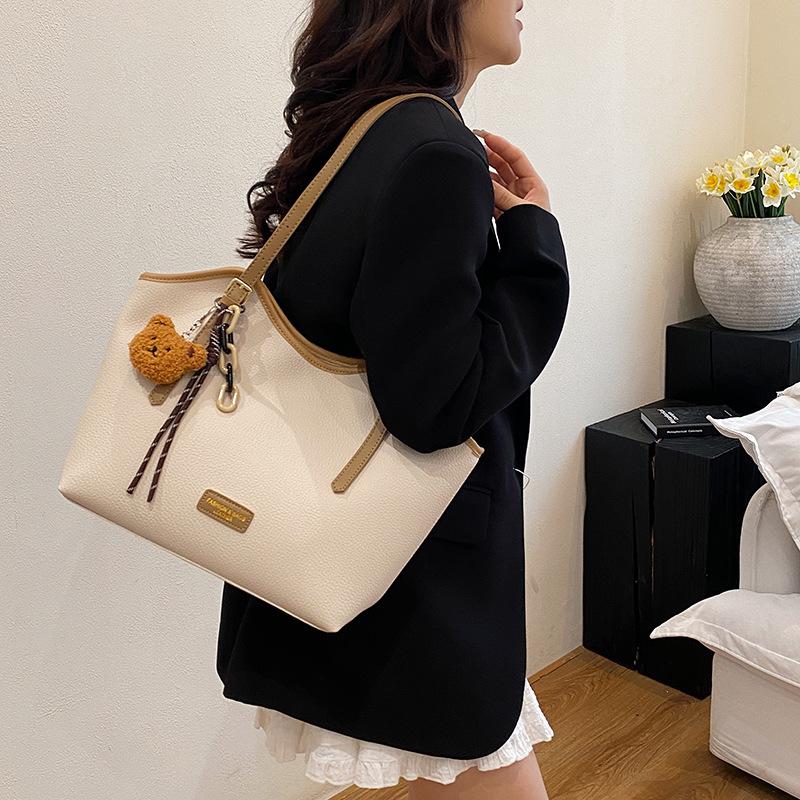 Casual large capacity tote bag women 2025 summer new retro fashion shoulder bag underarm bag
Casual large capacity tote bag women 2025 summer new retro fashion shoulder bag underarm bag