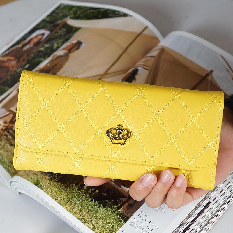 Wallet women s Korean version, fashionable car stitching diamond grid crown wallet, large capacity three fold handbag жёлтый
Wallet women s Korean version, fashionable car stitching diamond grid crown wallet, large capacity three fold handbag жёлтый