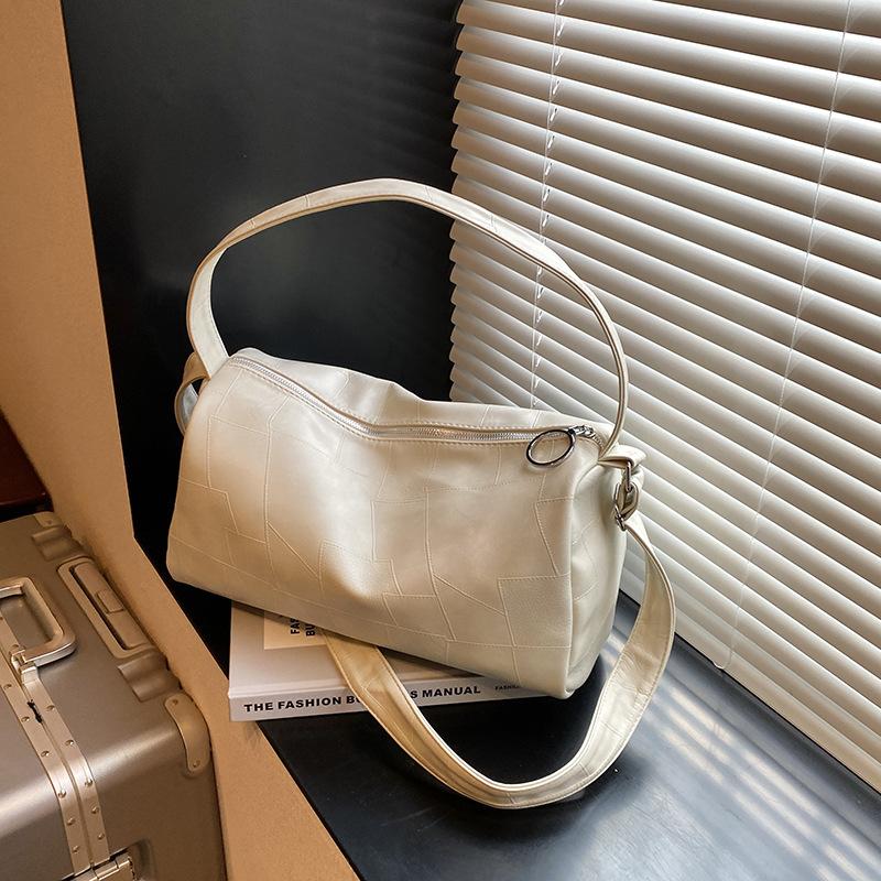 Нишевые женские сумки, высококачественные сумки подмышками 2024 новые простые сумки-подушки, универсальные сумки-мессенджеры через плечо
Нишевые женские сумки, высококачественные сумки подмышками 2024 новые простые сумки-подушки, универсальные сумки-мессенджеры через плечо