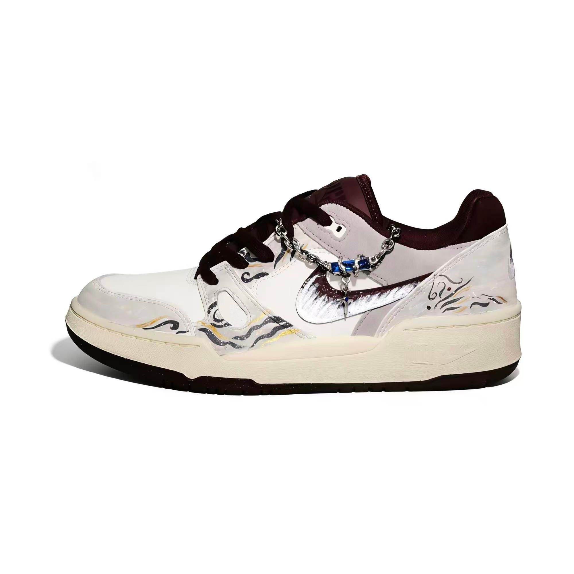 Nike Full Force Low top Skateboard Shoes Men s White Gold FZ4629-100(Team1114-) 42
Nike Full Force Low top Skateboard Shoes Men s White Gold FZ4629-100(Team1114-) 42