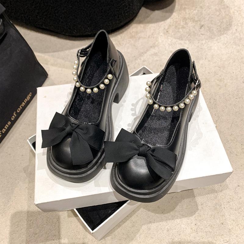 Mary Jane Shoes Women s Spring 2024 New Fashion High Heel Bow Platform Heel Pearl with Skirt Small Leather Shoes 40
Mary Jane Shoes Women s Spring 2024 New Fashion High Heel Bow Platform Heel Pearl with Skirt Small Leather Shoes 40